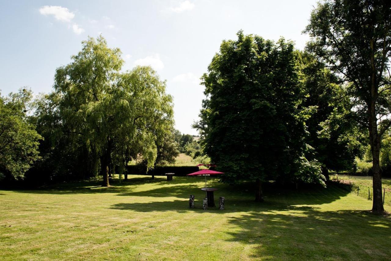 Gite La Feuille D'Acanthe Bucilly Exteriér fotografie