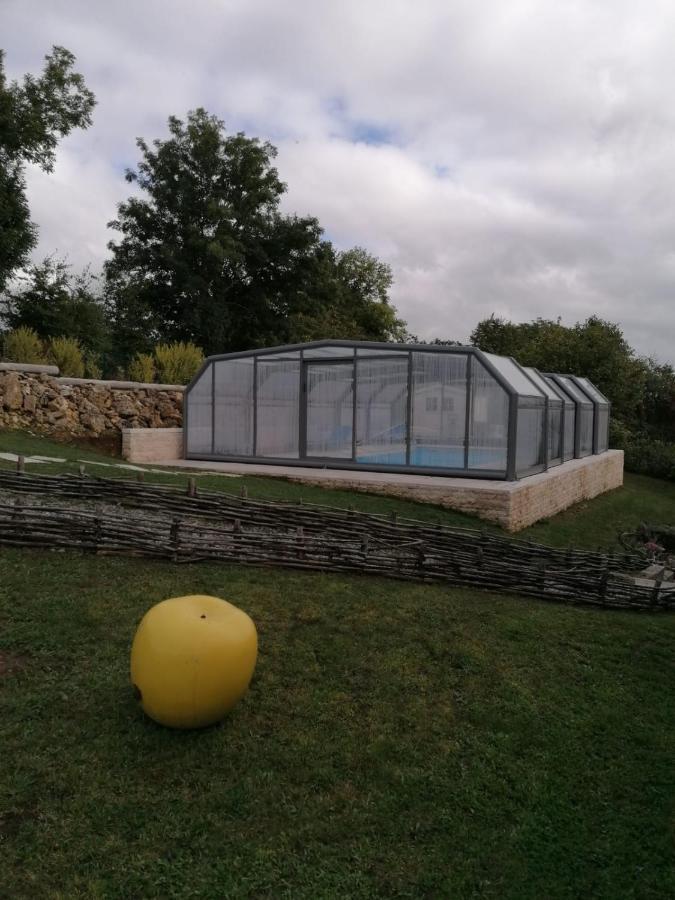 Gite La Feuille D'Acanthe Bucilly Exteriér fotografie